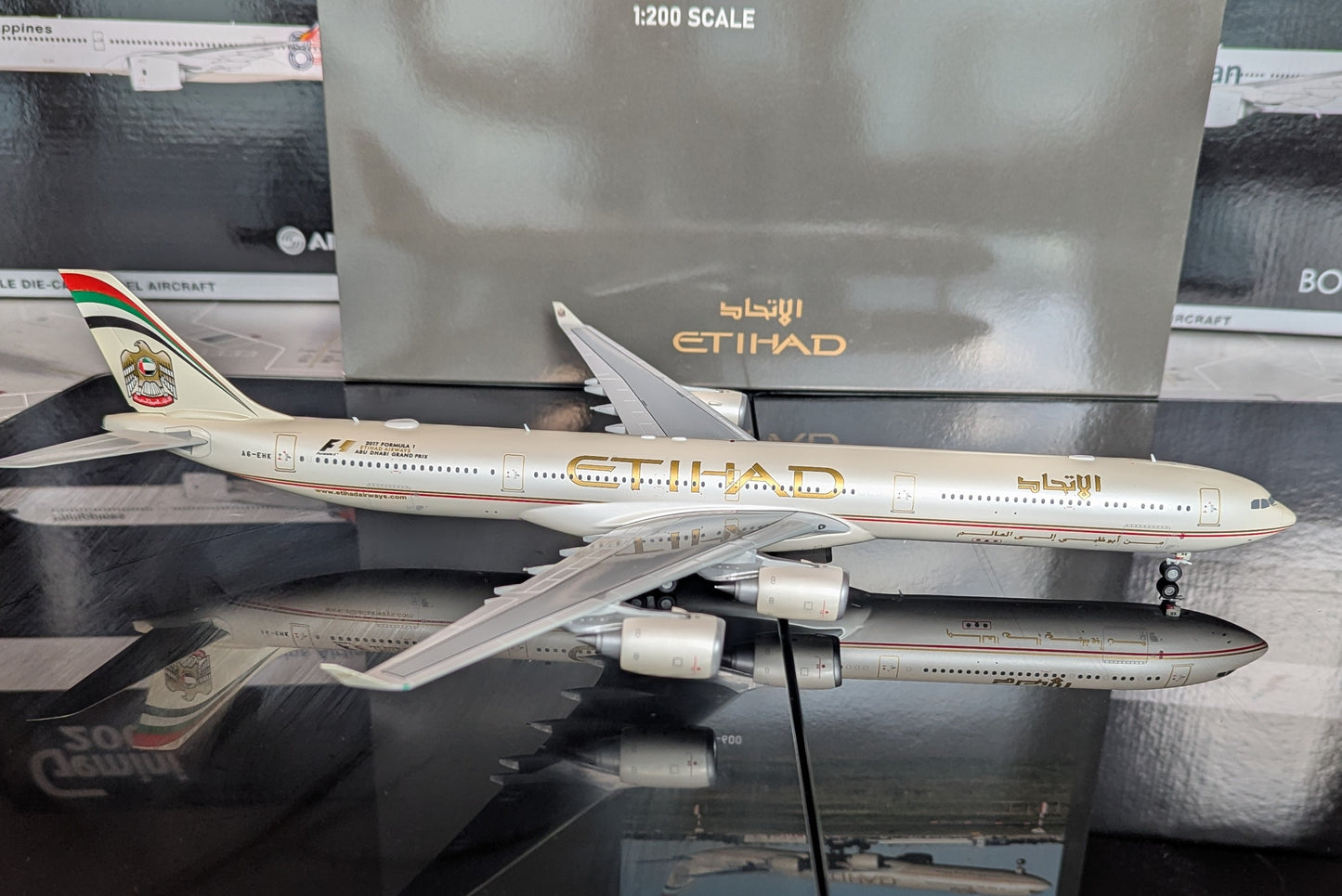 1:200 Etihad Airways A340-600 "Formula 1" JC Wings