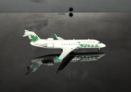 1:400 Air Canada Jazz CRJ-200 Green 3D Design Deck