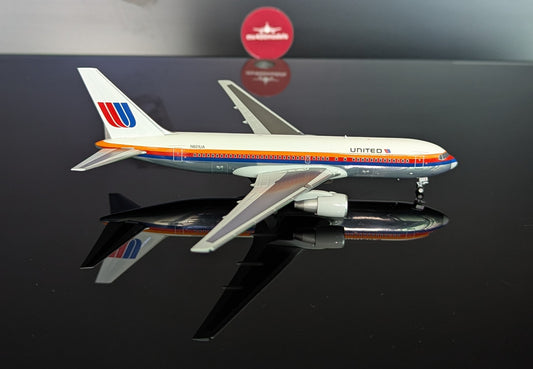 1:400 United Airlines B767-200ER N601UA V1:400 Models
