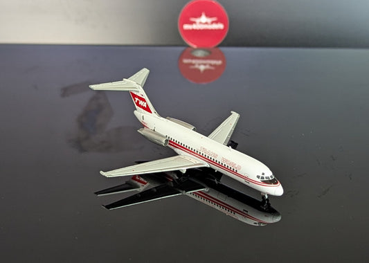 1:400 Trans World Airlines DC-9-15 N1067T V1:400 Models