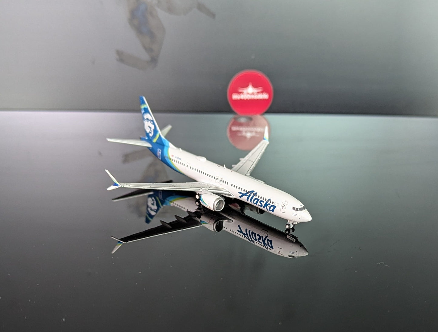 1:400 Alaska Airlines B737 Max 9 Gemini Jets