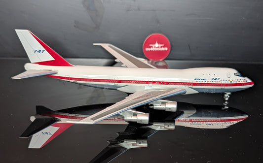1:400 The Boeing Corporation B747-100 "City of Everett NG Models