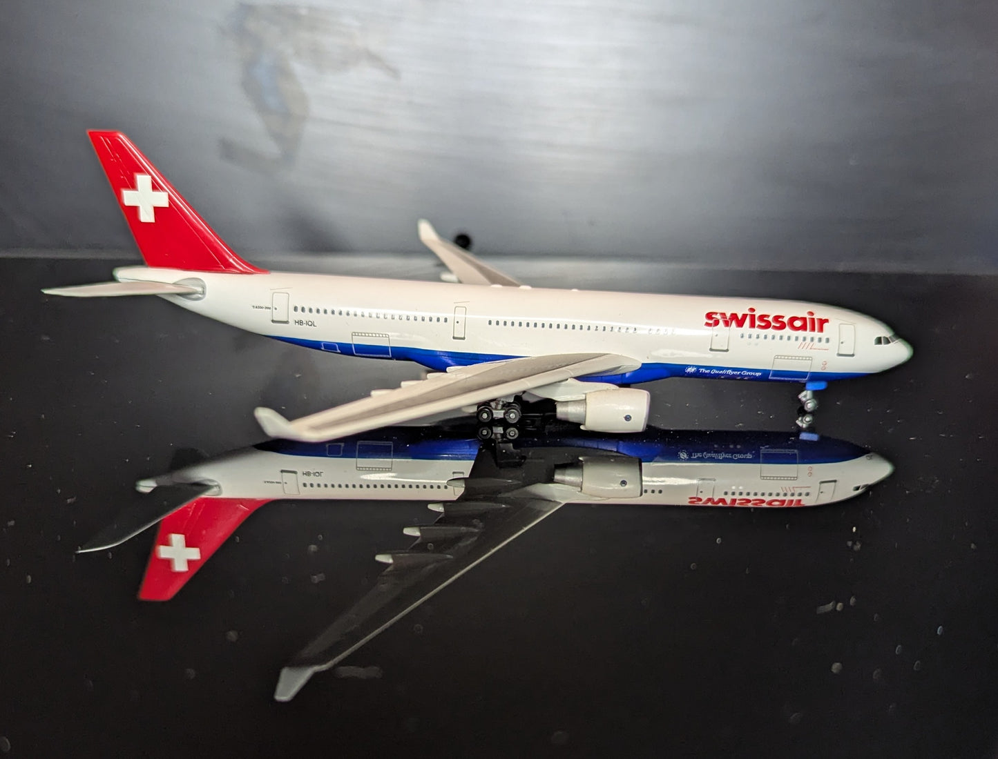 1:400 Swissair A330-200 Dragon Wings