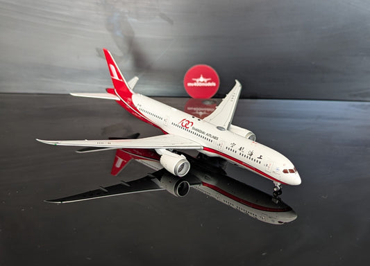 1:400 Shanghai Airlines B787-9 Dreamliner Aviation 400