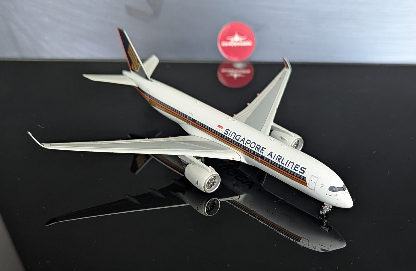 1:400 Singapore Airlines A350-900 Phoenix Models