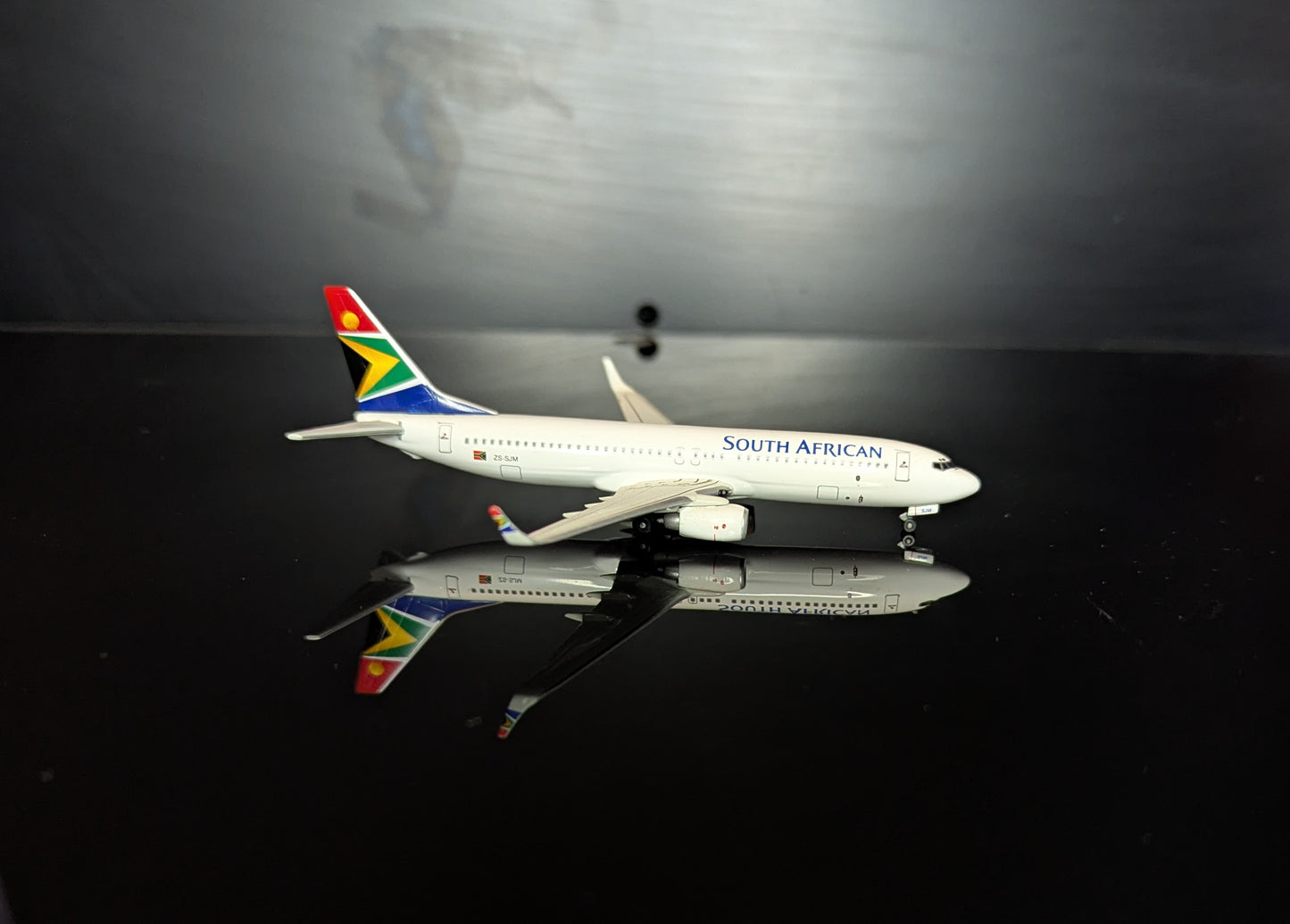 1:400 South African Airlines B737-800 Dragon Wings