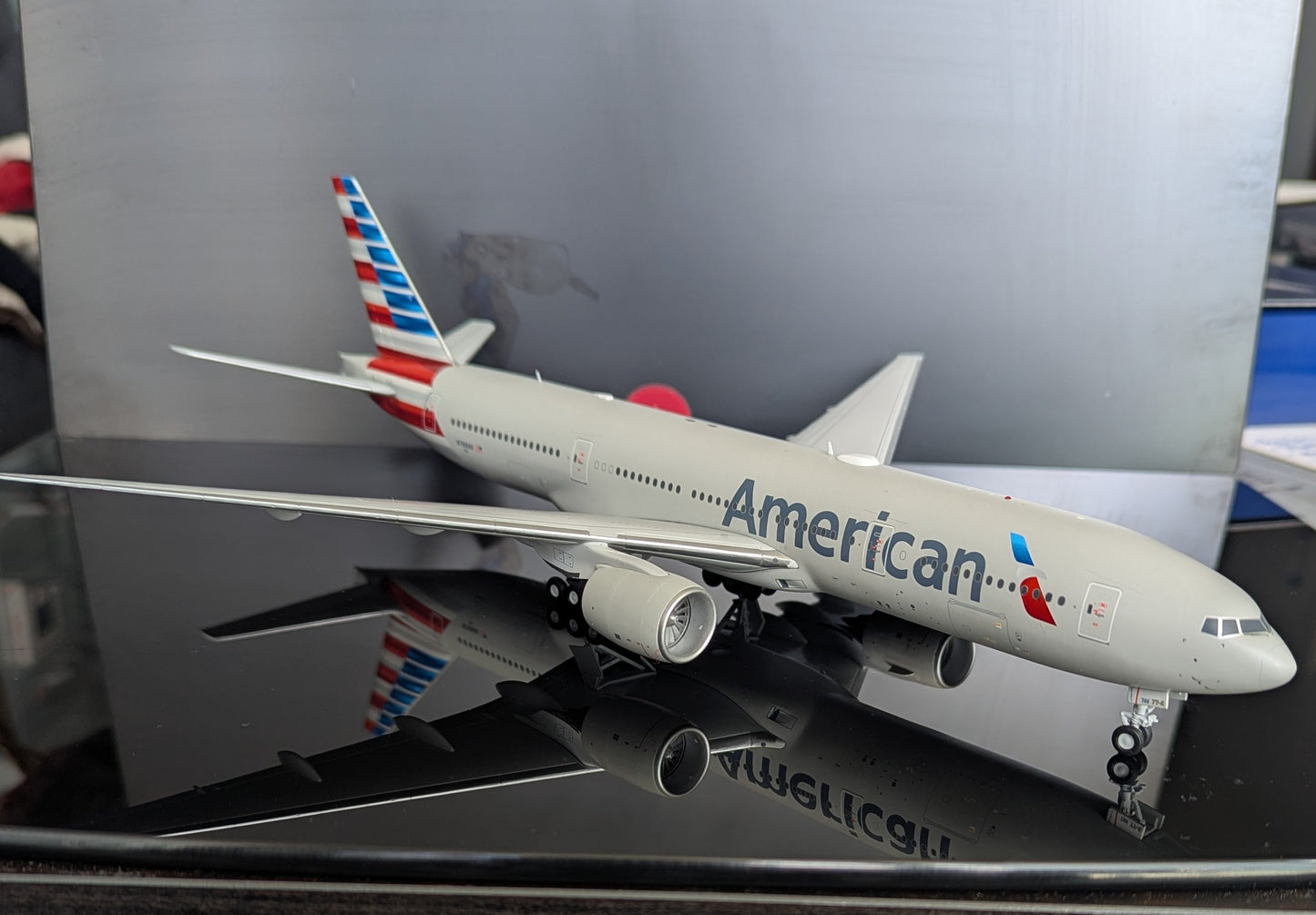 1:200 American Airlines B777-200ER Gemini200