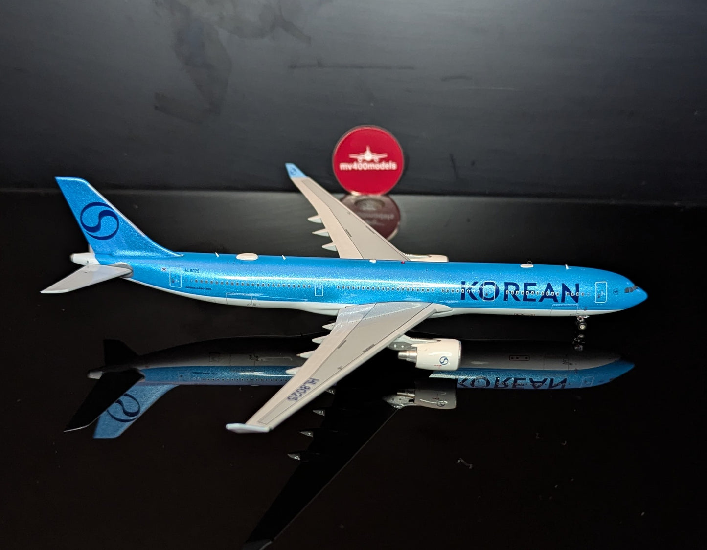 1:400 Korean Air A330-300 Aviation 400
