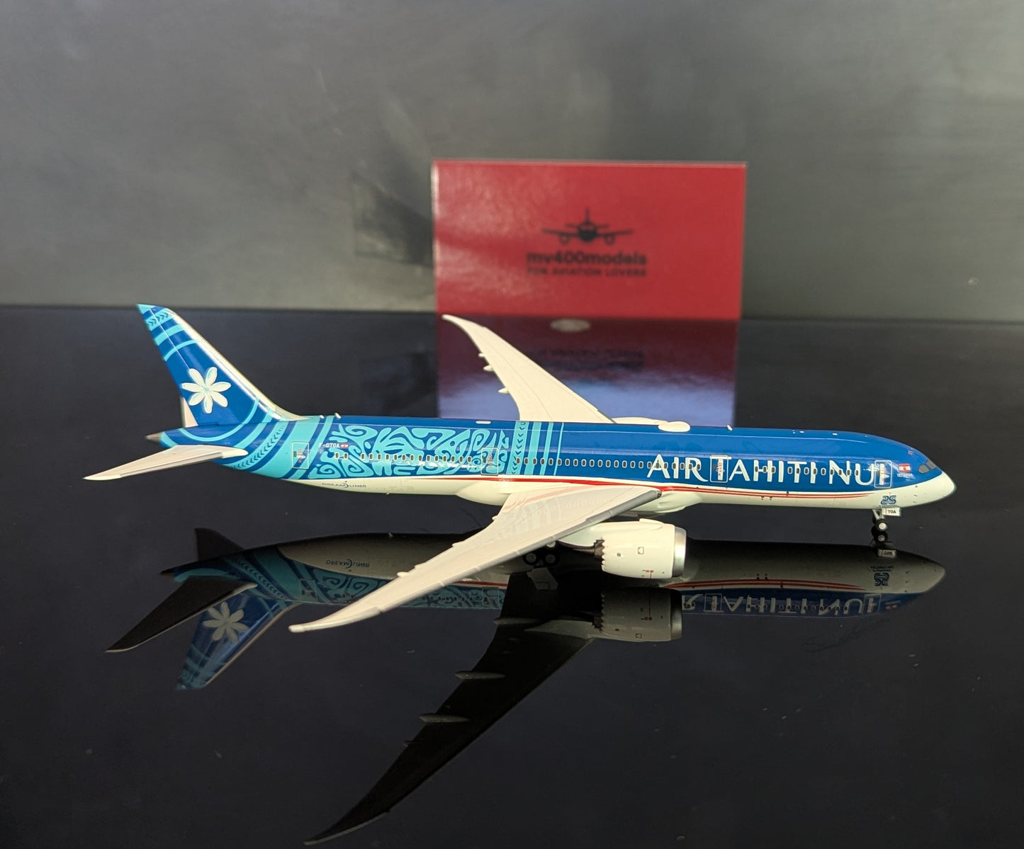 1:400 Air Tahiti Nui B787-9 Dreamliner F-OTOA "Tetiaroa" NG Models