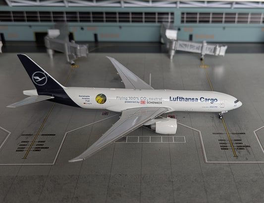 1:400 Lufthansa Cargo B777-200F "Sustainable Aviation Fuel" NG Models
