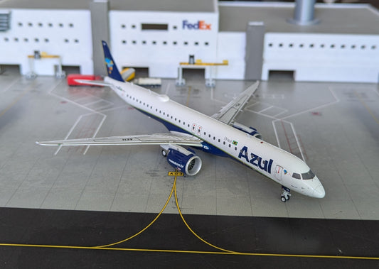 1:200 Azul Airlines Embraer E195-E2 Gemini200