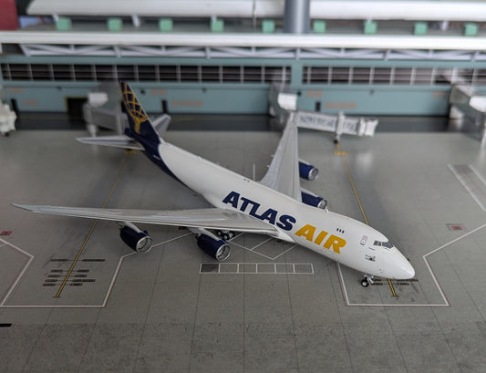 1:400 Atlas Air B747-8F N863GT Gemini Jets Last B747 EVER!!