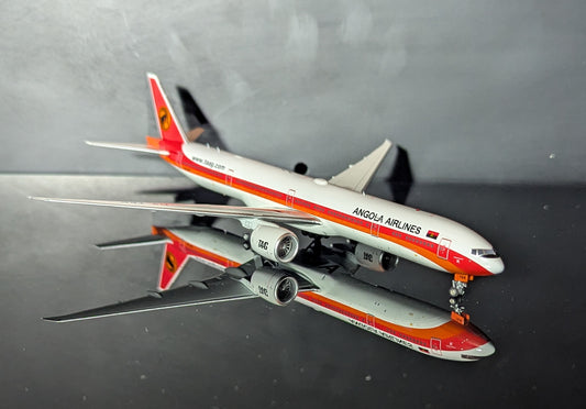 1:400 Linhas Aereas de Angola Airlines B777-300ER New magnetic detachable landing gear Aviation 400