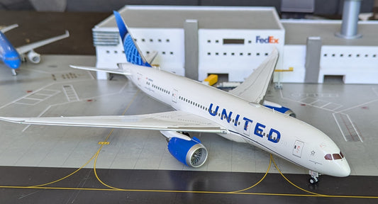 1:200 United Airlines B787-8 Dreamliner Gemini200