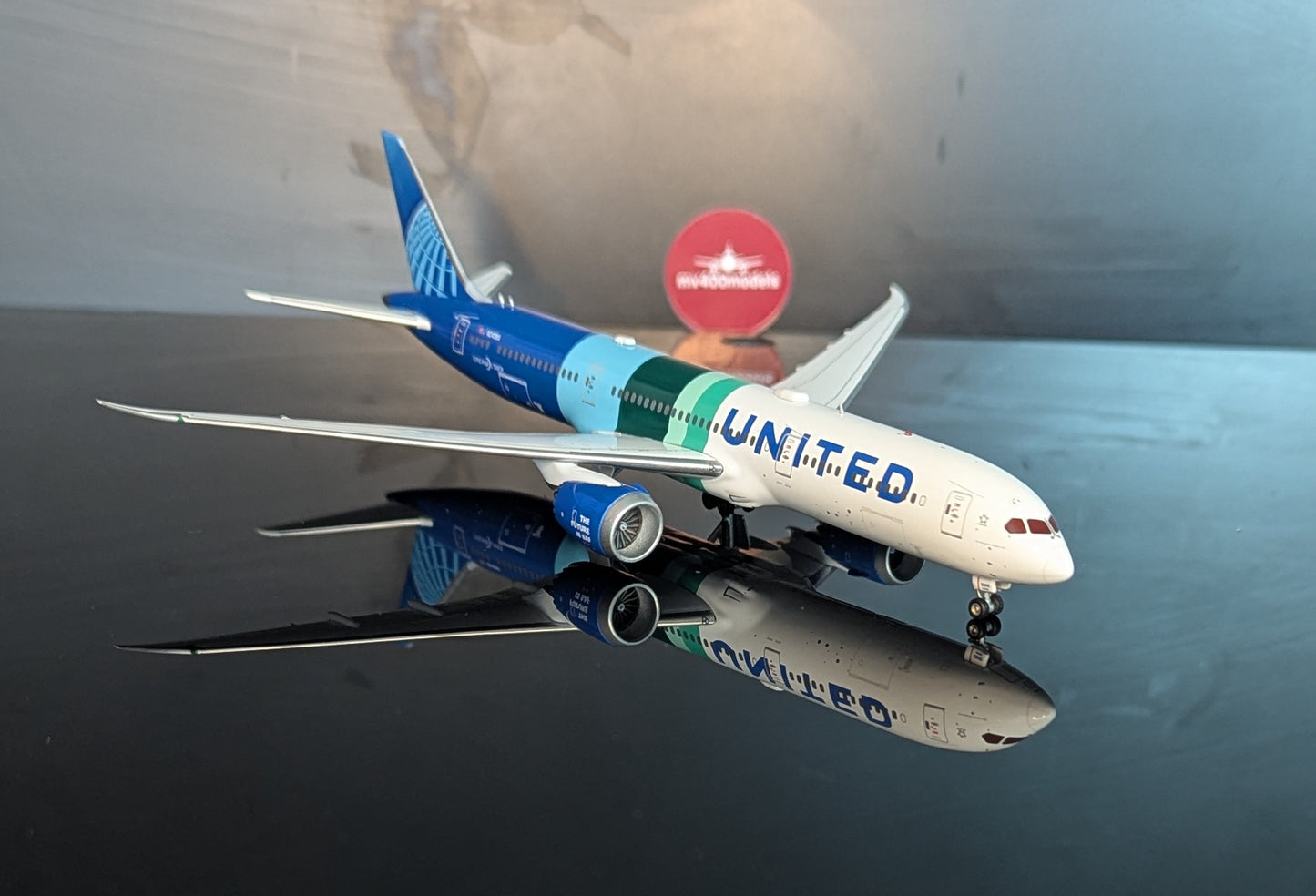 1:400 United Airlines B787-9 Dreamliner Aviation 400