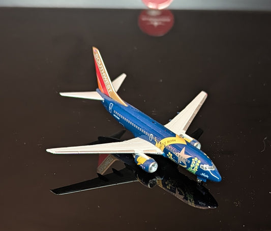 1:400 Southwest Airlines B737-700 "Nevada One" Gemini Jets