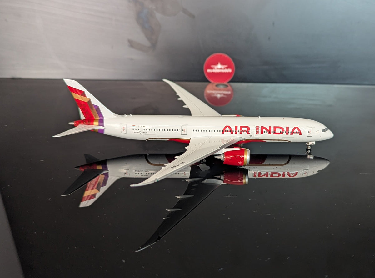 1:400 Air India B787-9 Dreamliner Phoenix Models