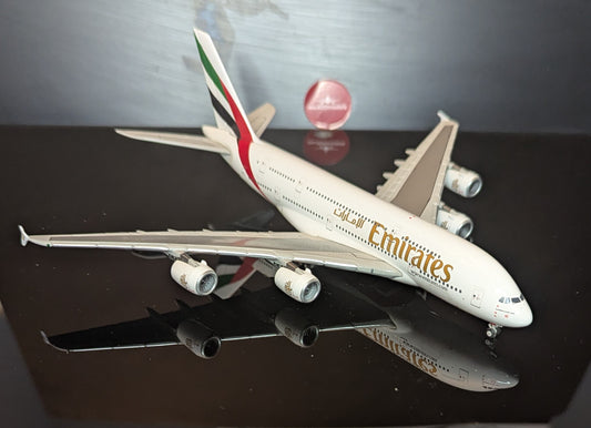 1:400 Emirates A380-800 Gemini Jets