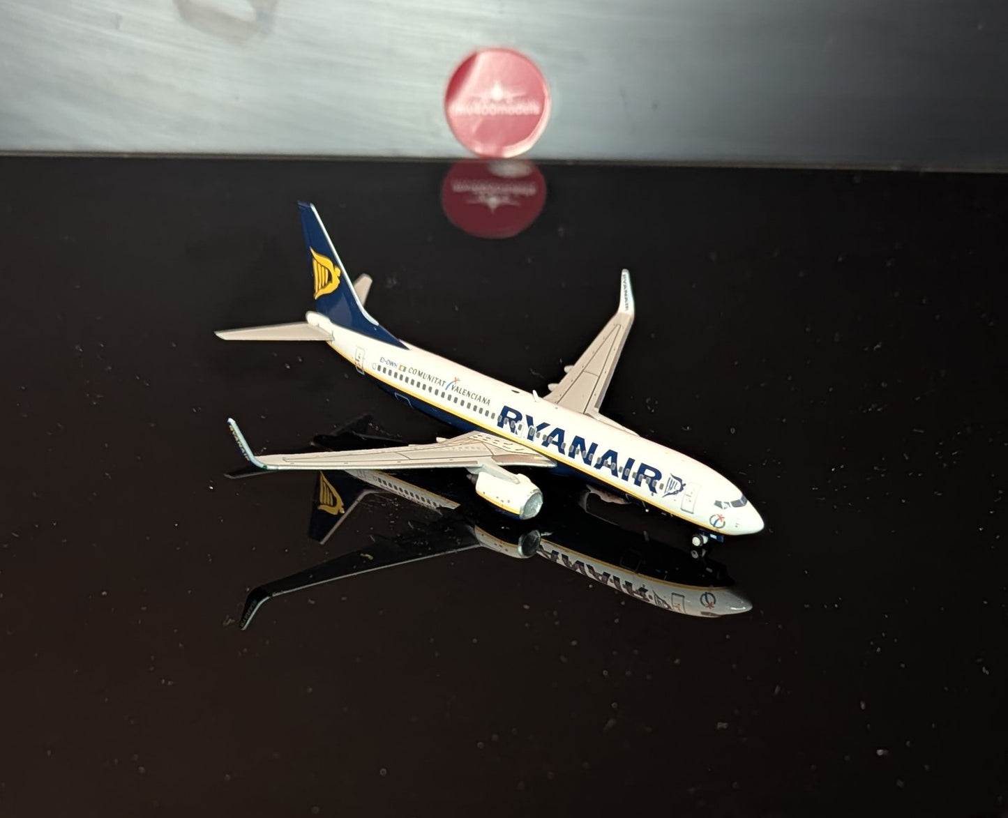 1:400 Ryanair B737-800 JC Wings