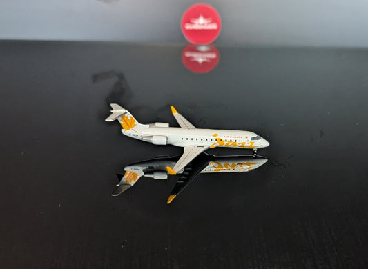 1:400 Air Canada Jazz CRJ-200ER "Yellow" C-GOJA JC Wings (Copy)