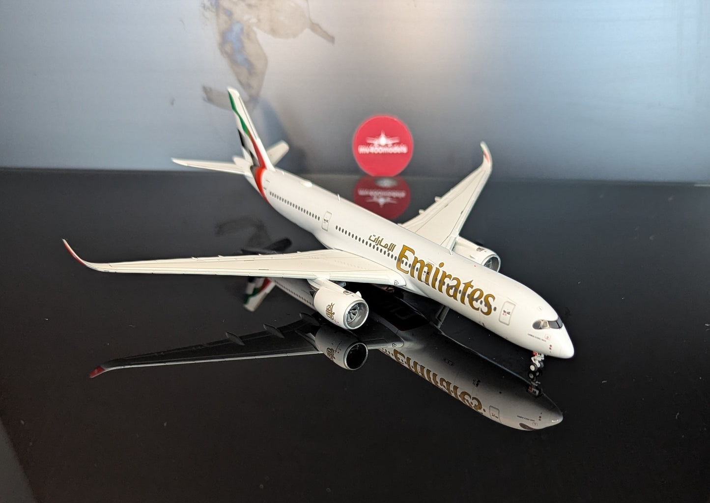 1:400 Emirates A350-900 A6-EXB Gemini Jets