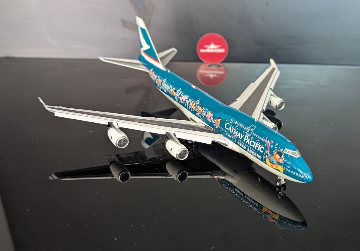 1:400 Cathay Pacific B747-400 “Asia’s World City” JC Wings Flaps Down*