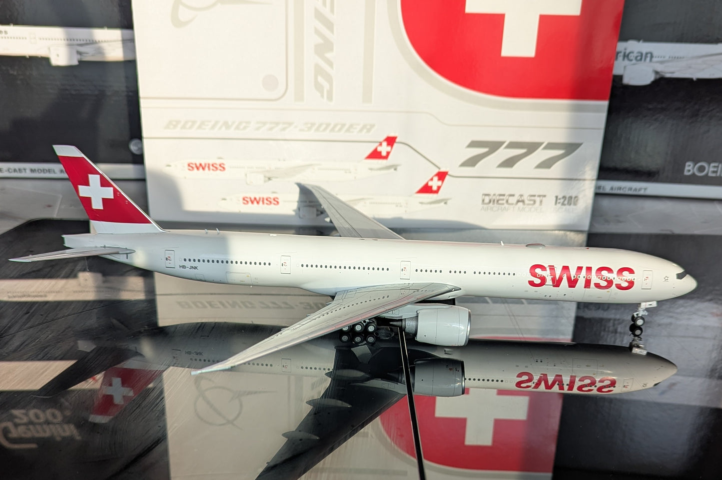 1:200 Swiss B777-300ER HB-JNK JC Wings