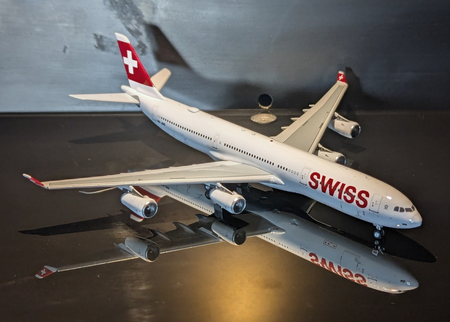 1:400 Swiss Airlines A340-300 HB-JMB Aviation 400