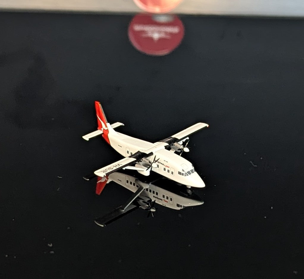 1:500 Qantaslink Shorts 360 Herpa Wings