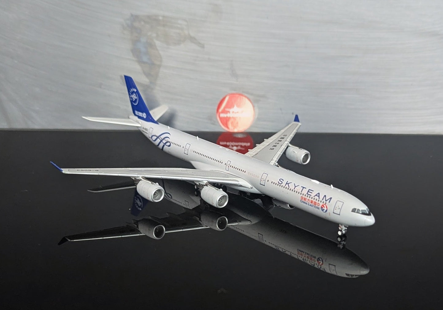 1:400 China Eastern Airlines A340-600 "Skyteam Livery" YY Wings