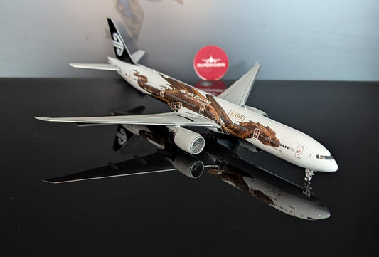 1:400 Air New Zealand B777-300ER “Desolation of Smaug”   JC Wings