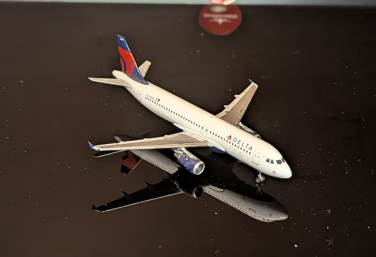1:400 Delta Air Lines A320-200 N373NW Gemini Jets