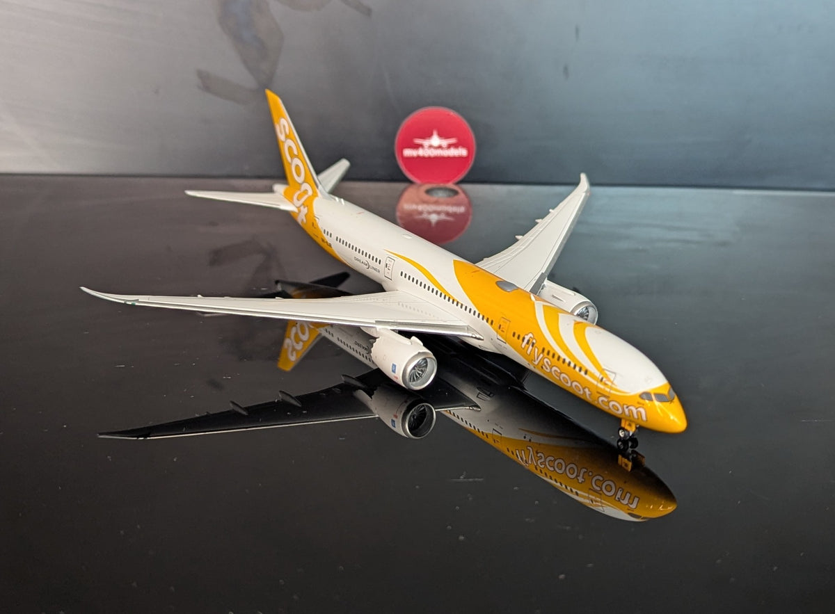 1:400 Scoot B787-9 Dreamliner Phoenix Models
