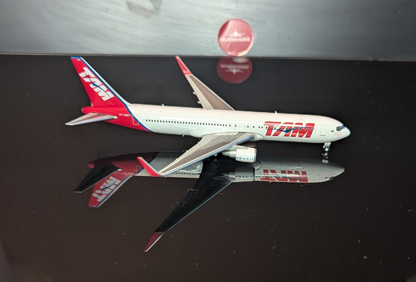 1:400 TAM Airlines B767-300ER Gemini Jets