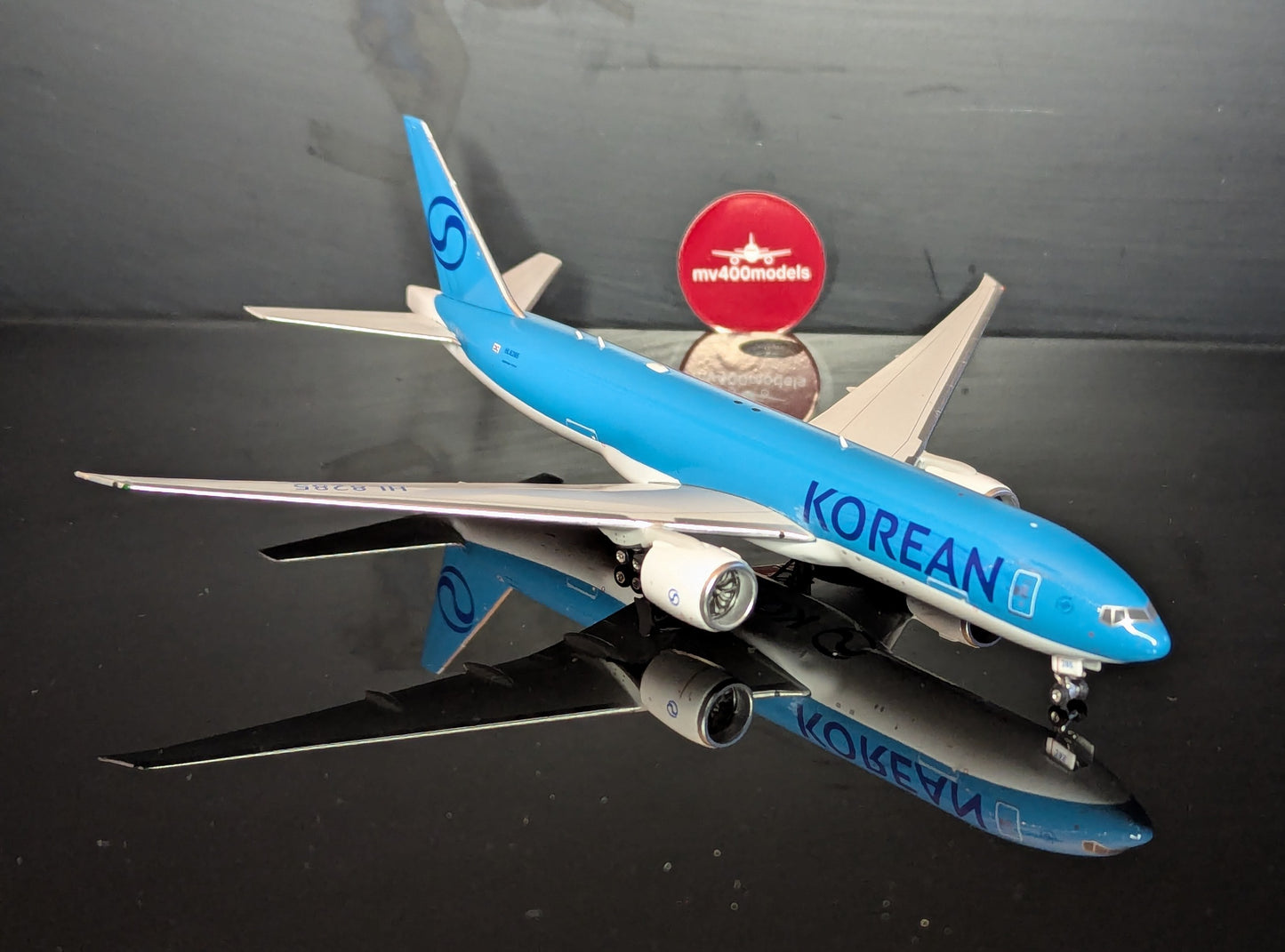 1:400 Korean Air Cargo B777-200F Phoenix Models