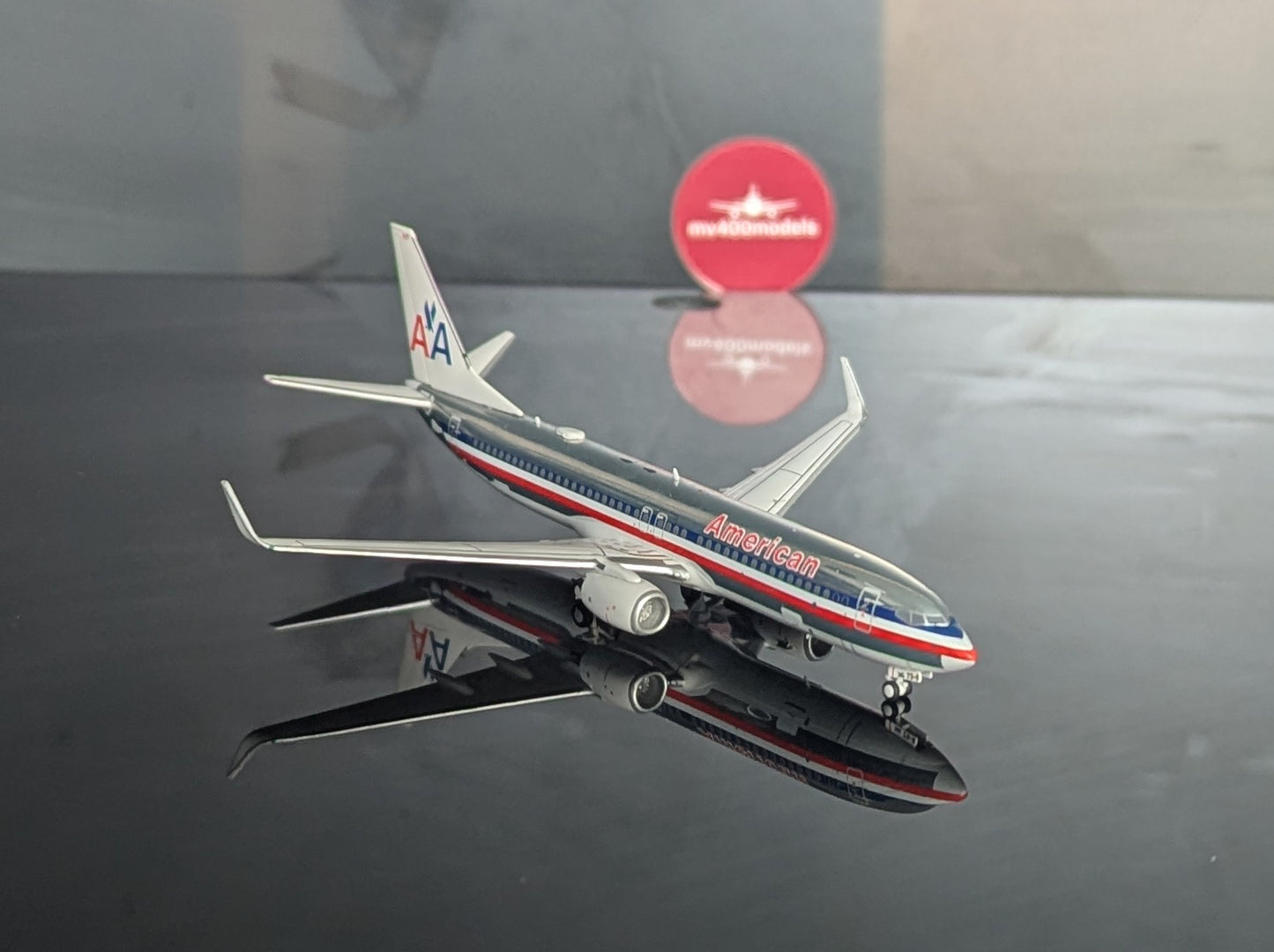 1:400 American Airlines B737-800 N921NN C Model