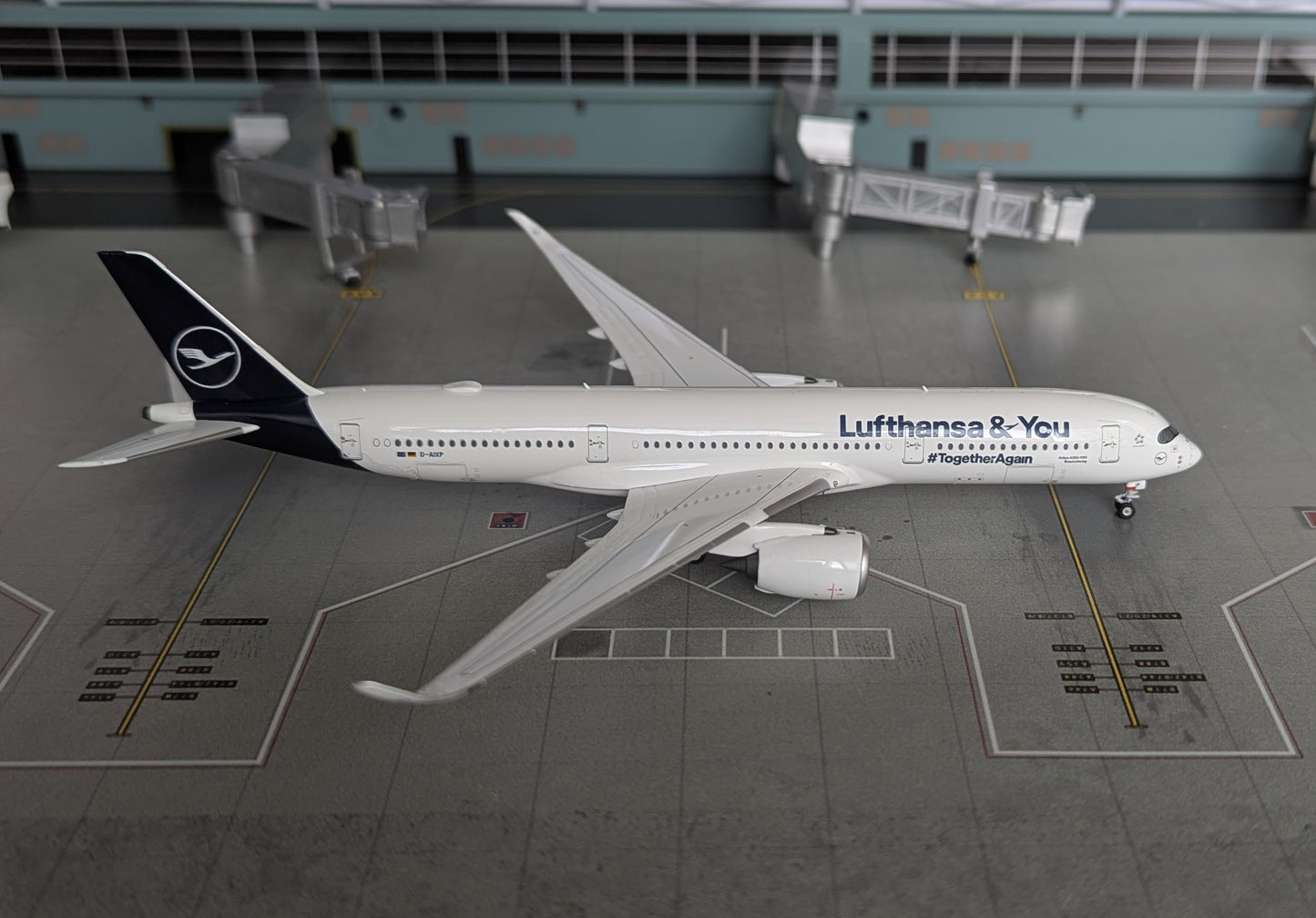 1:400 Lufthansa A350-900 "#TogetherAgain" NG Models