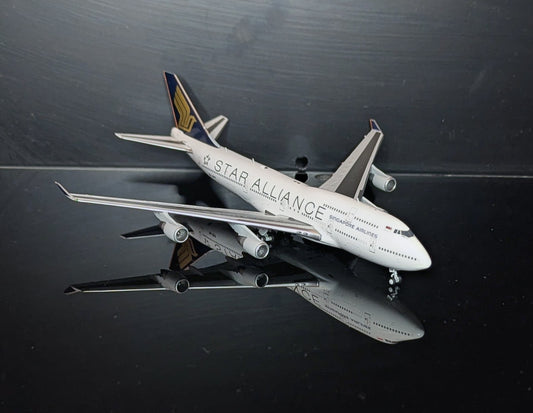 1:400 Singapore Airlines B747-400 “Star Alliance” JC Wings